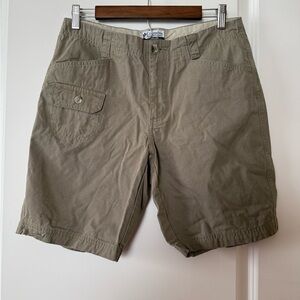 #41 Columbia Shorts Size 8